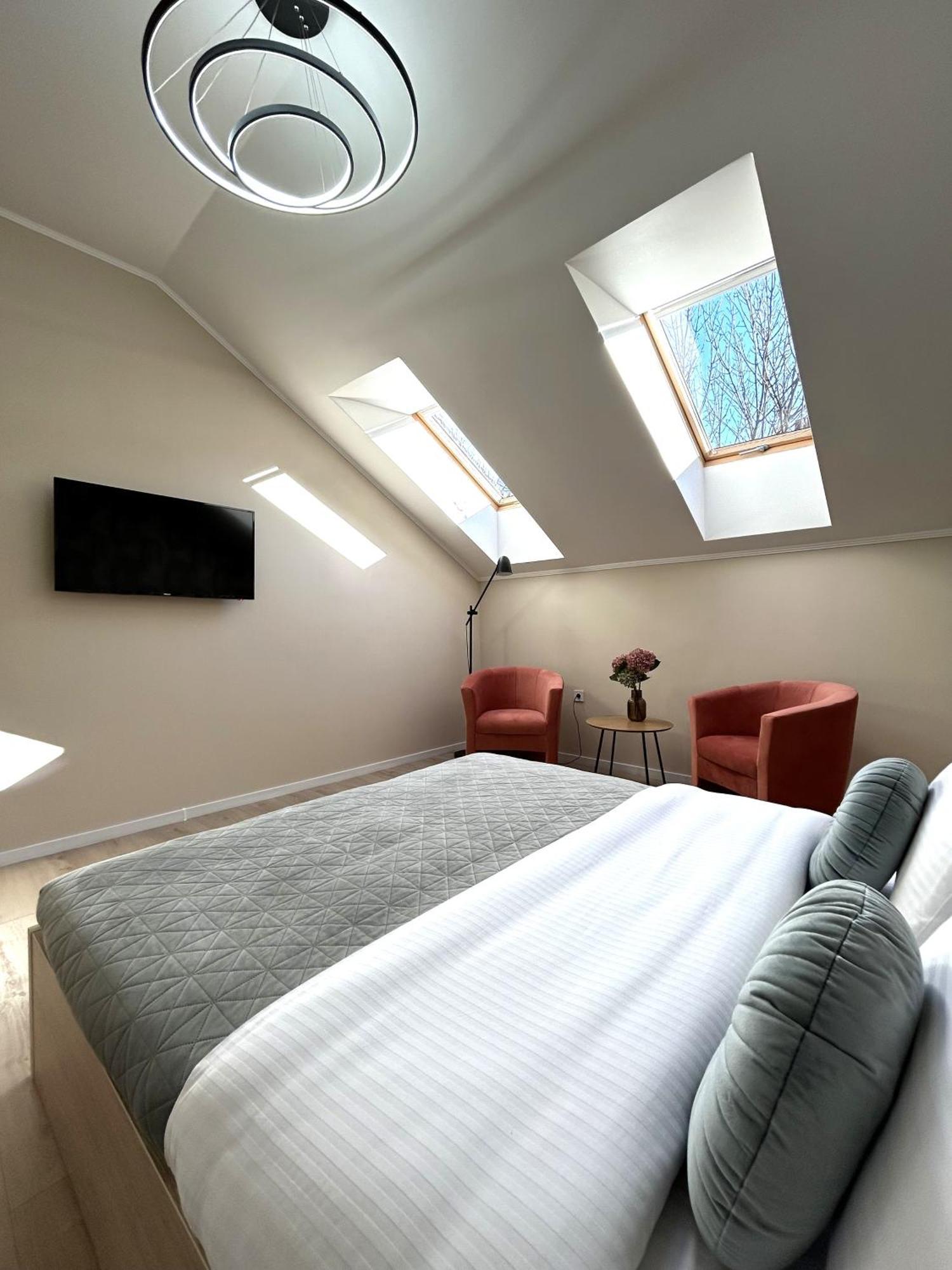 Modern Apartment In The City Center إلفيف المظهر الخارجي الصورة